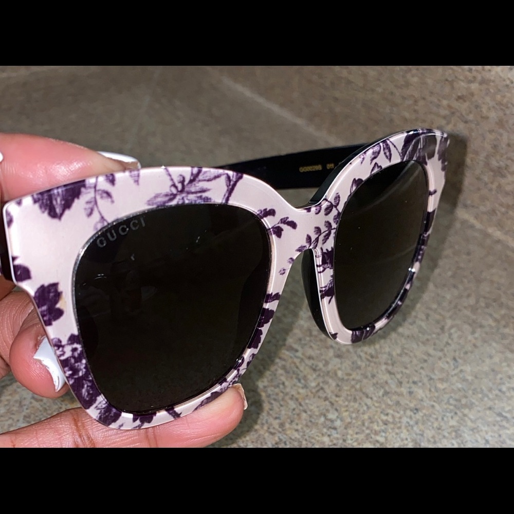Gucci glasses, great condition